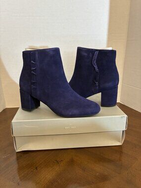 Rockport OAKLEE Bootie In Blue Size 9